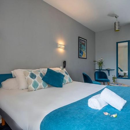 Un Hotel Sur Le Port La Rochelle  Dış mekan fotoğraf
