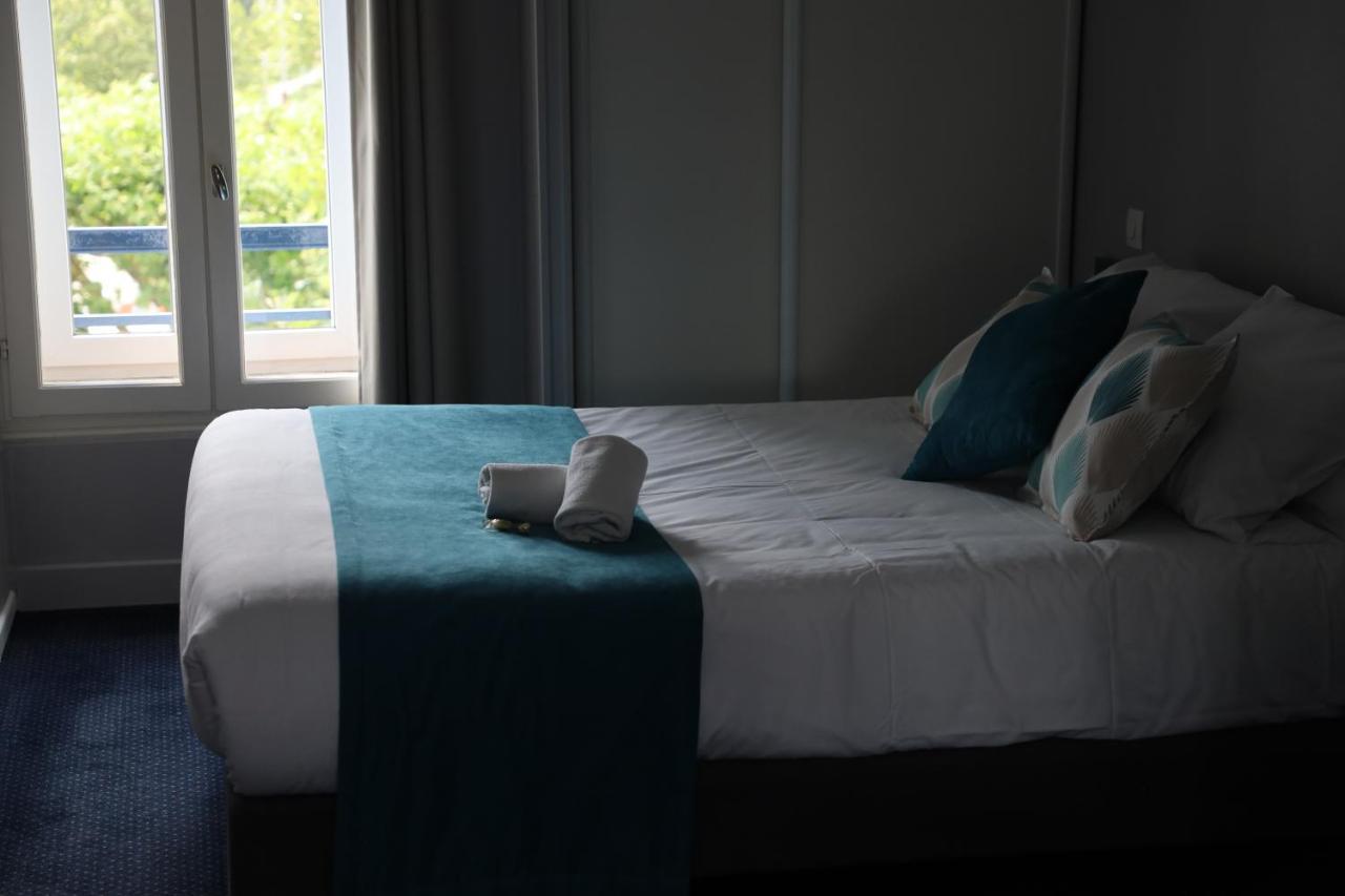Un Hotel Sur Le Port La Rochelle  Dış mekan fotoğraf