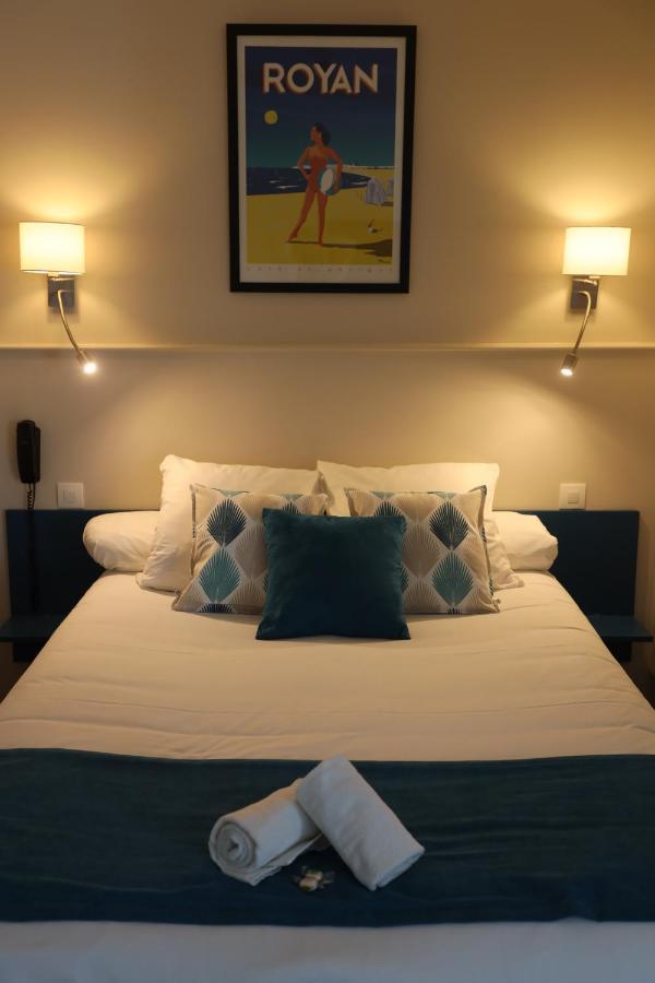 Un Hotel Sur Le Port La Rochelle  Dış mekan fotoğraf