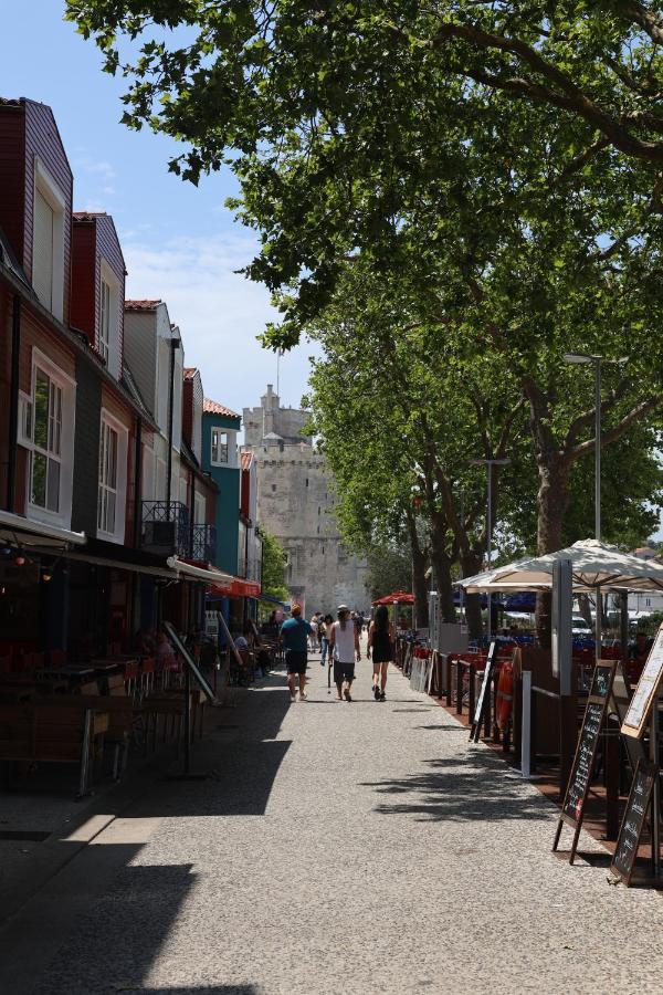 Un Hotel Sur Le Port La Rochelle  Dış mekan fotoğraf