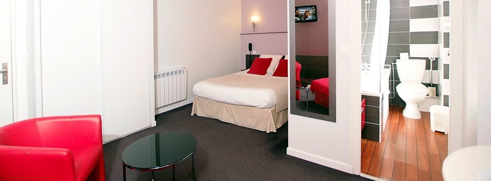 Un Hotel Sur Le Port La Rochelle  Dış mekan fotoğraf