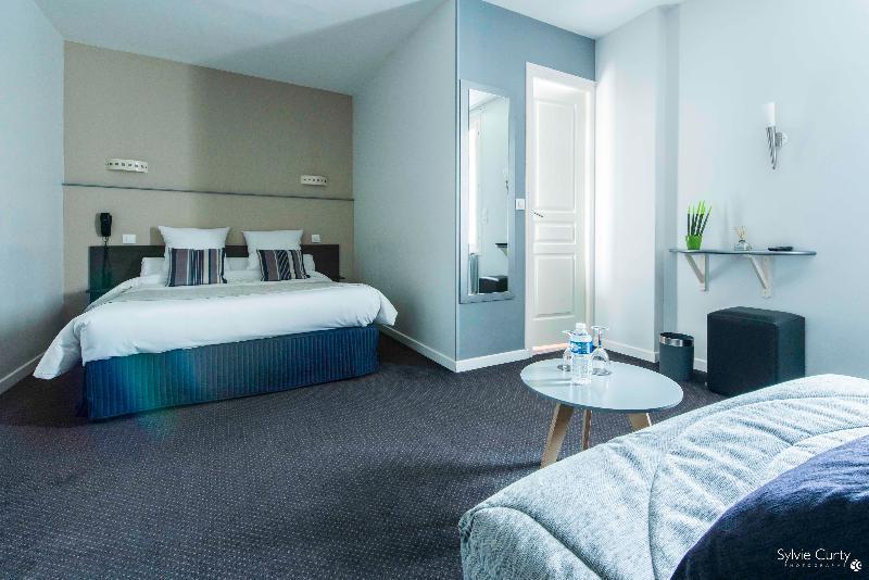 Un Hotel Sur Le Port La Rochelle  Dış mekan fotoğraf